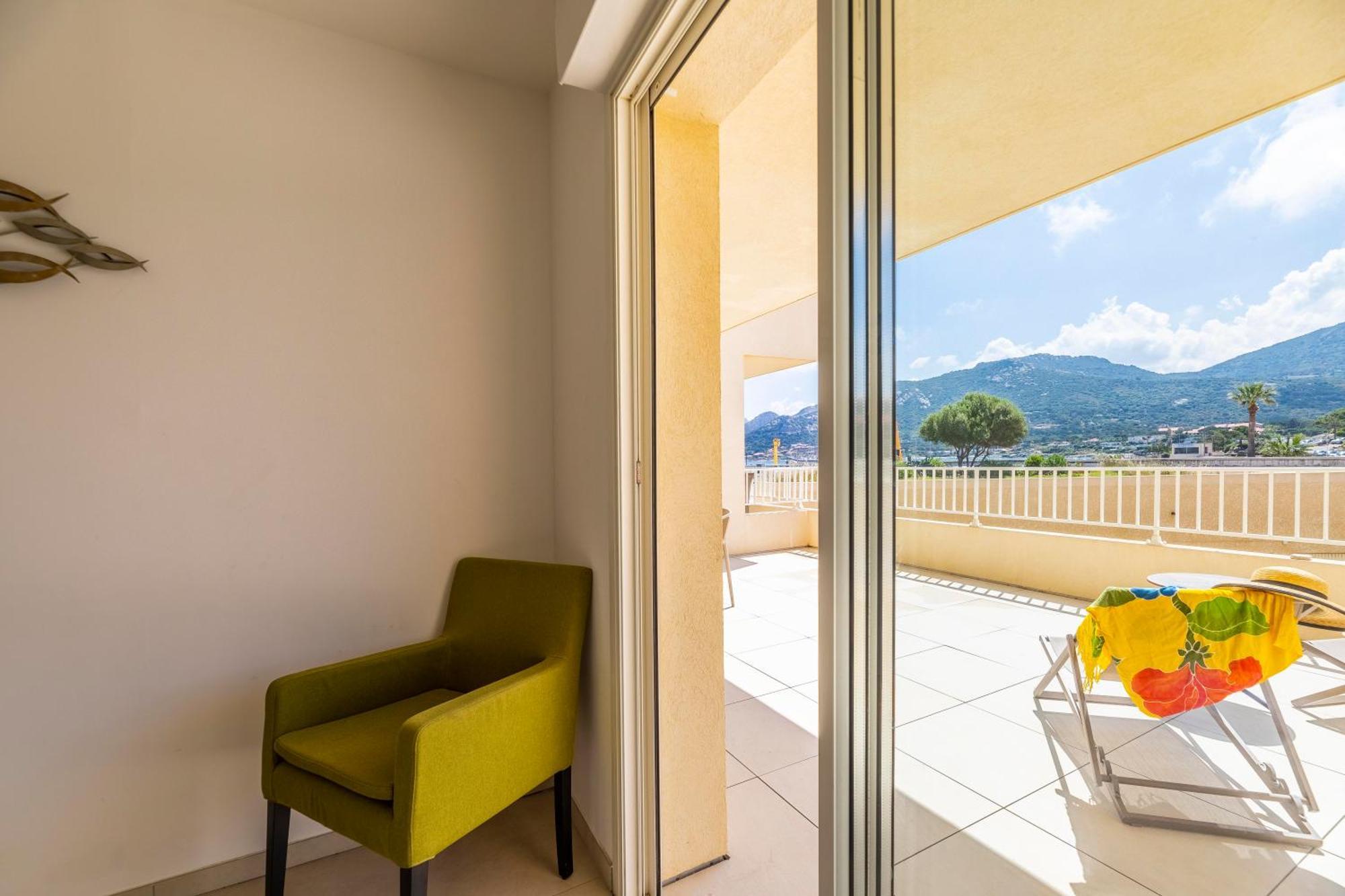 Residence A Marina Lumio  Luaran gambar